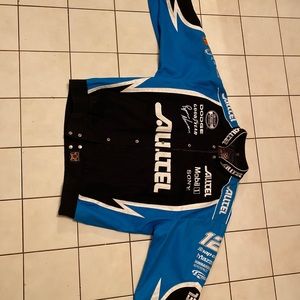 NASCAR JACKET SIZE XL (FITS LARGE)